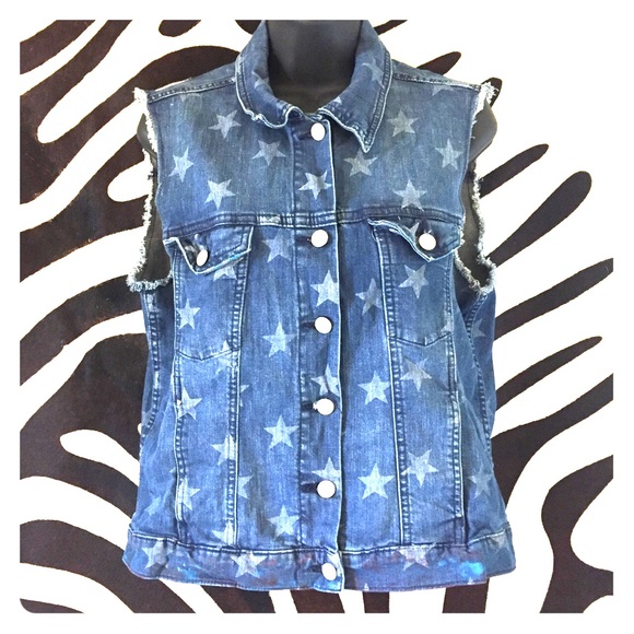 Rock & Republic Denim Vest - Picture 1 of 3